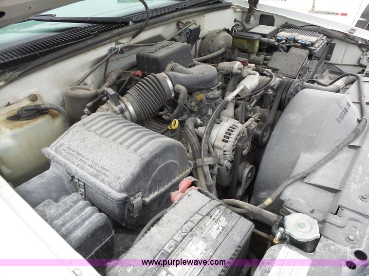 image for item BL9556 1997 Chevrolet 2500HD pickup truck