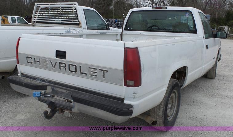 image for item BL9561 1997 Chevrolet 2500HD pickup truck