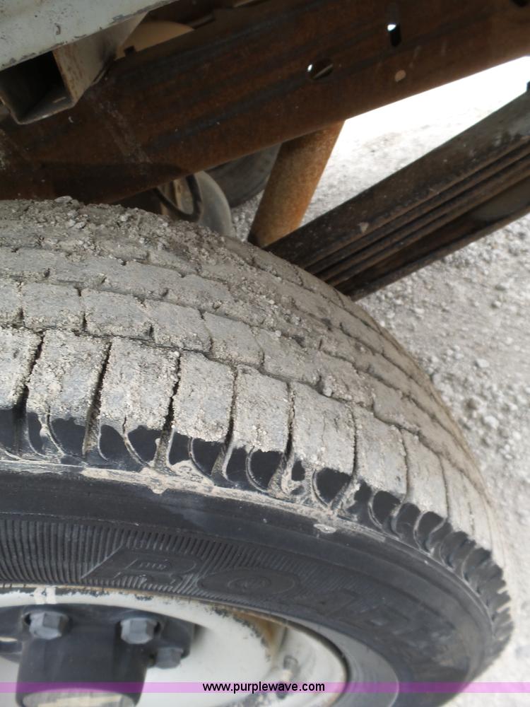 image for item BL9561 1997 Chevrolet 2500HD pickup truck