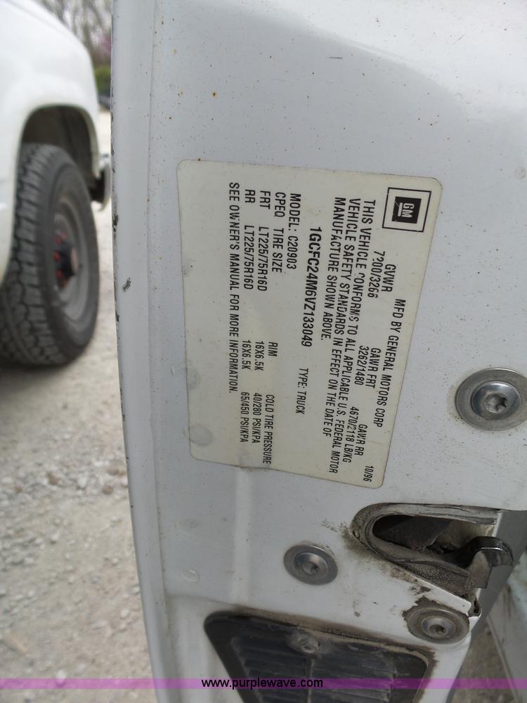 image for item BL9561 1997 Chevrolet 2500HD pickup truck