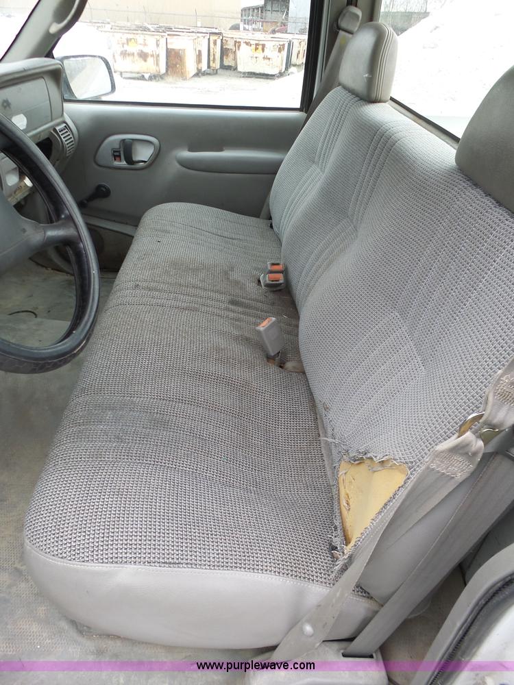 image for item BL9561 1997 Chevrolet 2500HD pickup truck