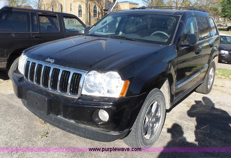 image for item BL9727 2005 Jeep Grand Cherokee Limited SUV