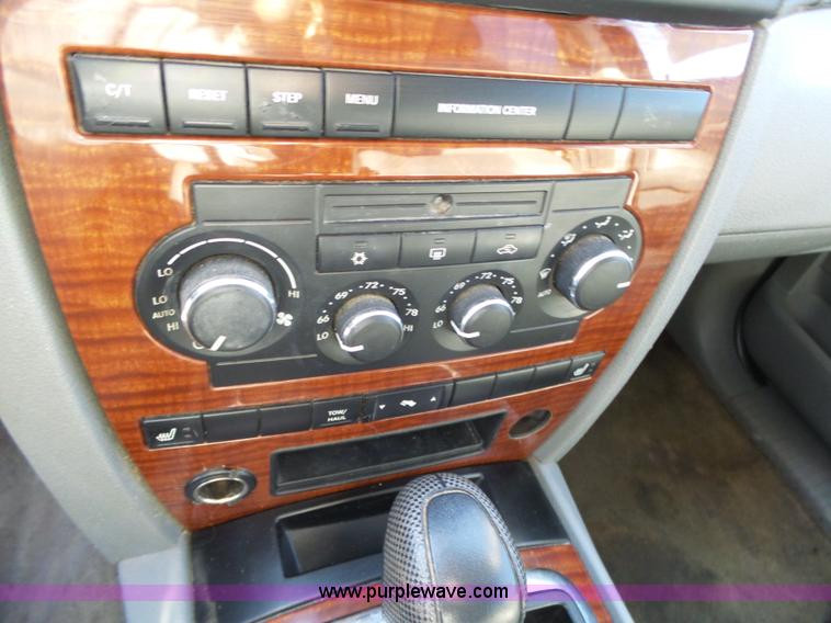 image for item BL9727 2005 Jeep Grand Cherokee Limited SUV