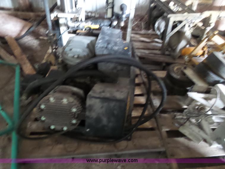 image for item BS9892 EZ-Liner striping system