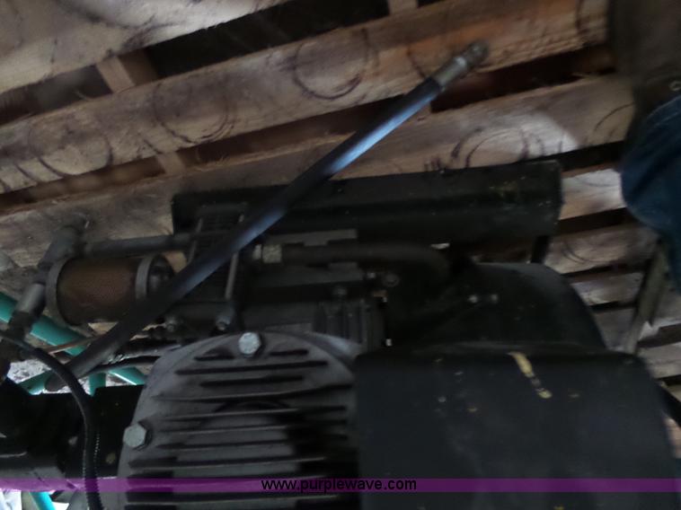 image for item BS9892 EZ-Liner striping system