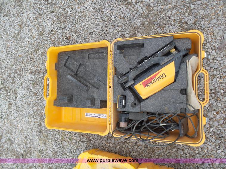 image for item BS9894 Dialgrade Spectra Physics pipe laser