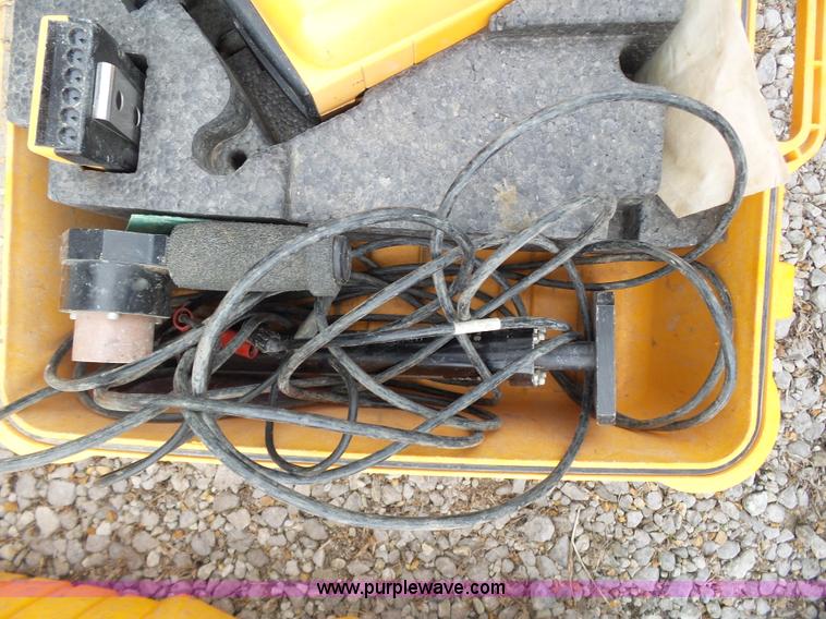 image for item BS9894 Dialgrade Spectra Physics pipe laser