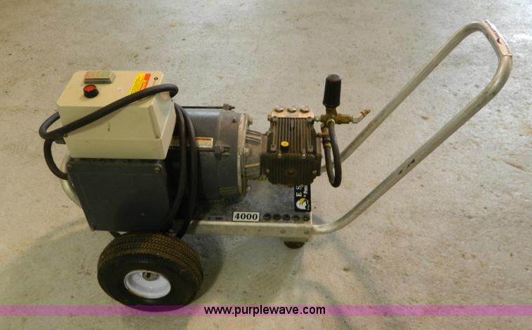 image for item BT9750 Pressure Pro E Series pressure washer