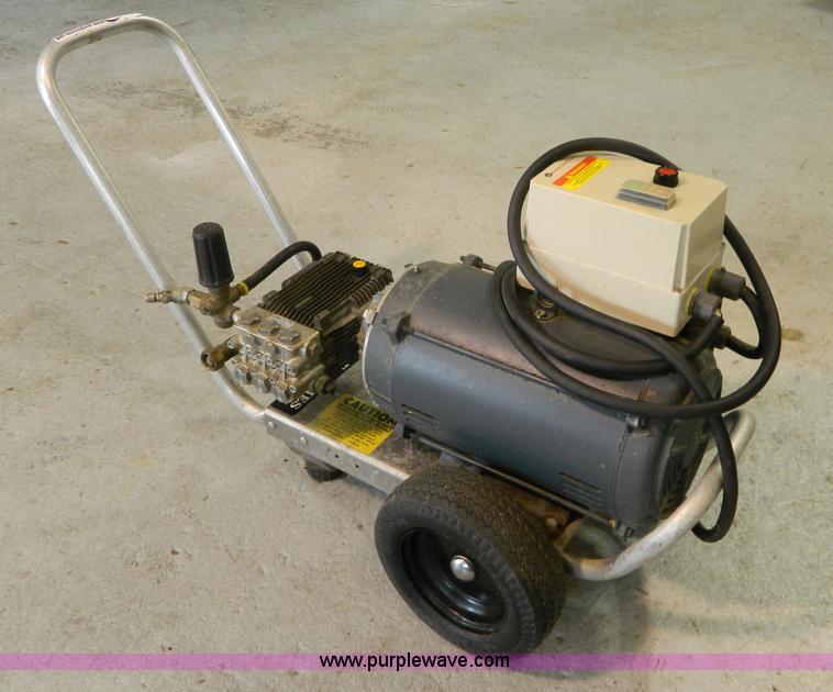 image for item BT9750 Pressure Pro E Series pressure washer