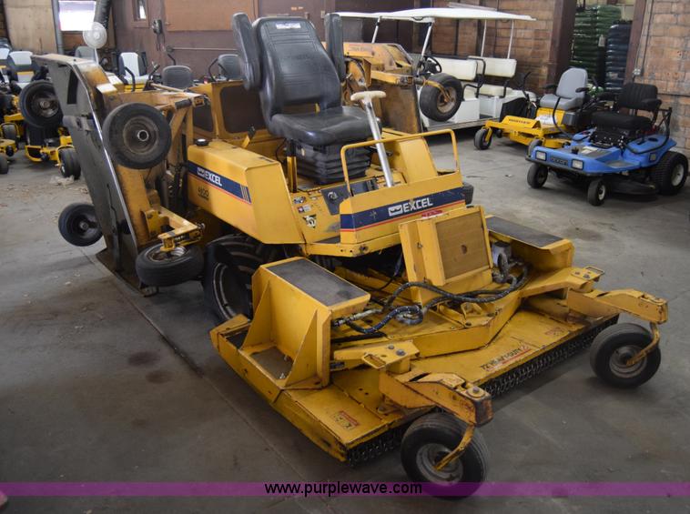 image for item BW9423 Hustler Excel 4600 lawn mower