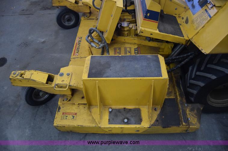 image for item BW9423 Hustler Excel 4600 lawn mower