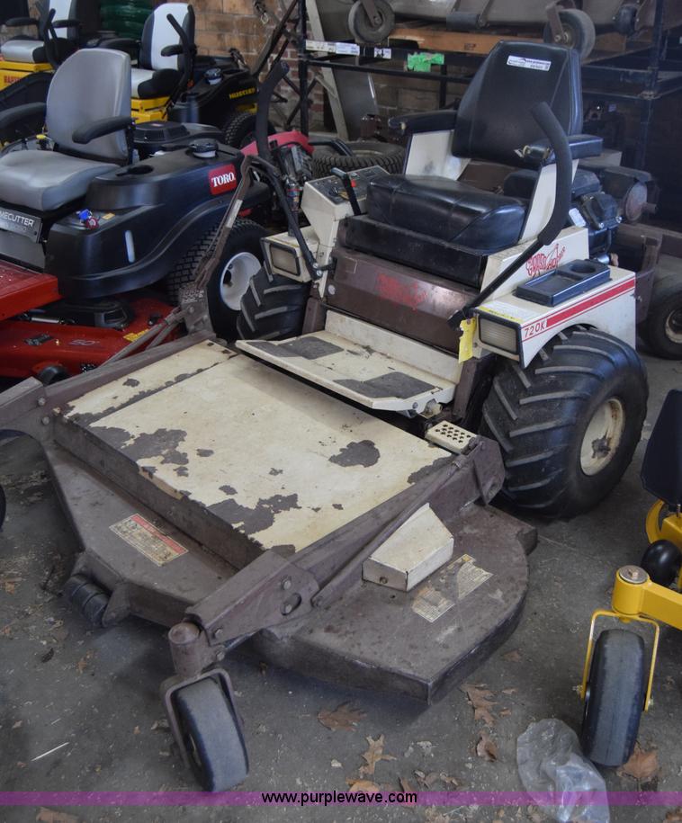 image for item BW9424 Grasshopper 720K lawn mower