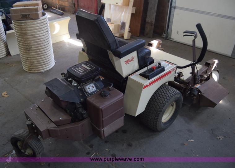 image for item BW9425 Grasshopper 614 lawn mower