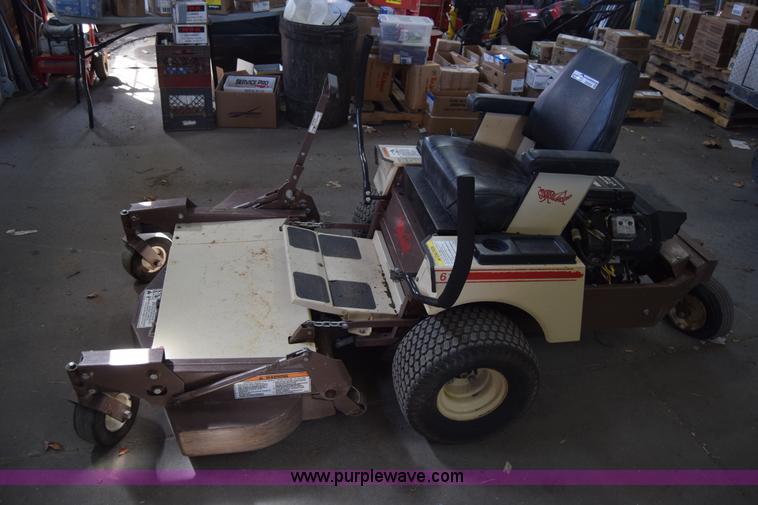 image for item BW9425 Grasshopper 614 lawn mower