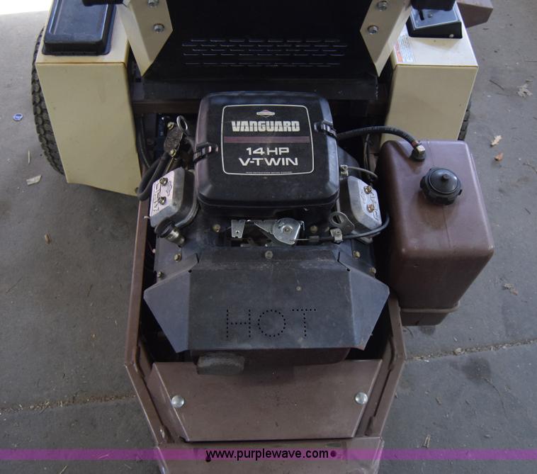 image for item BW9425 Grasshopper 614 lawn mower