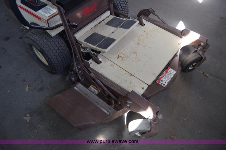 image for item BW9425 Grasshopper 614 lawn mower