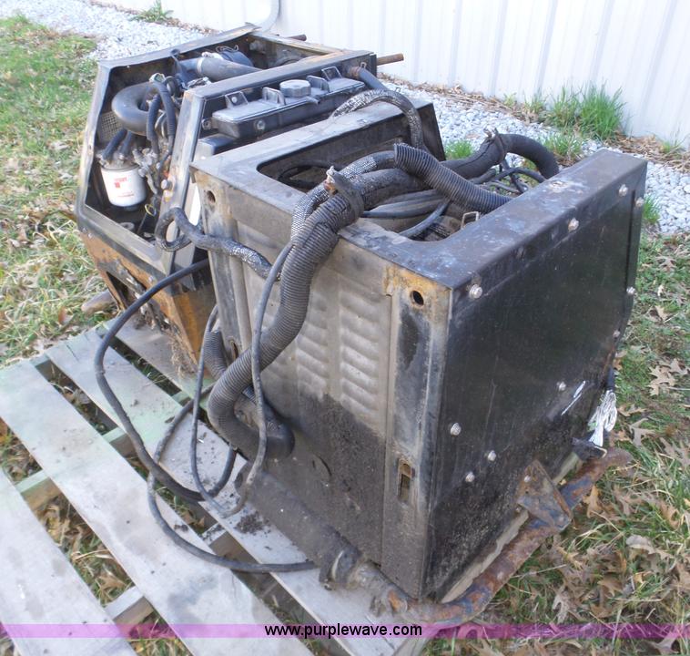 image for item BX9042 (2) auxiliary power units