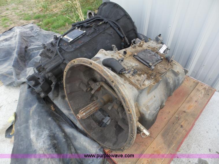 image for item BX9043 (2) Meritor 10 speed manual transmissions