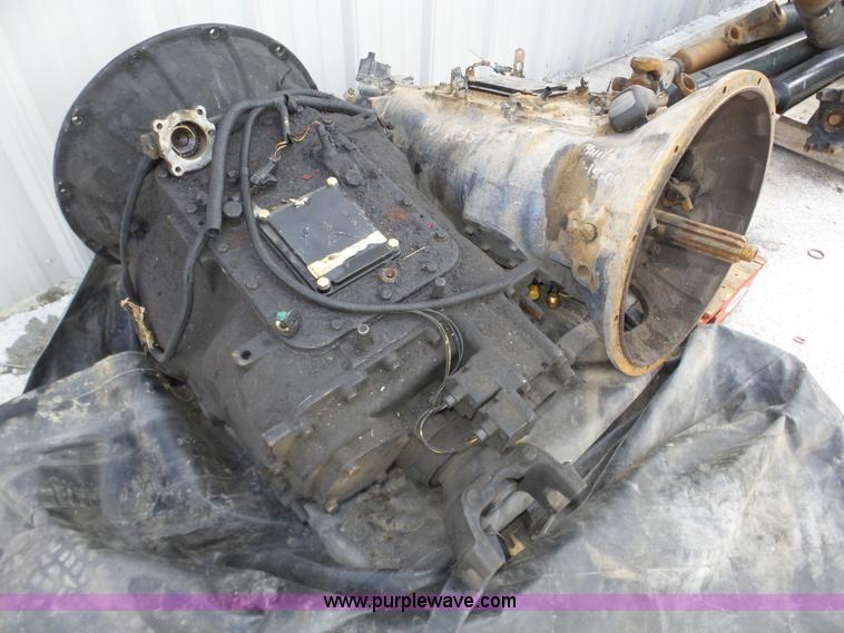 image for item BX9043 (2) Meritor 10 speed manual transmissions