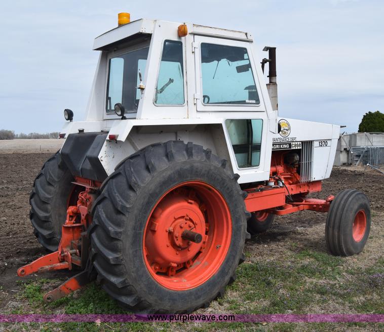 image for item BX9691 Case 1370 tractor
