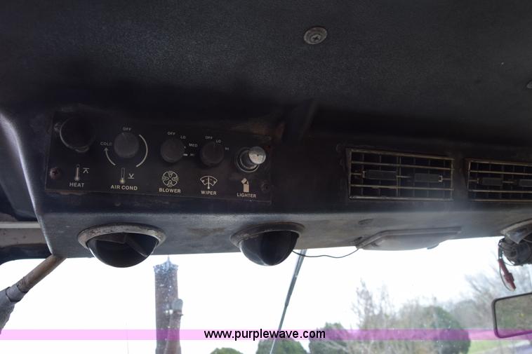 image for item BX9691 Case 1370 tractor