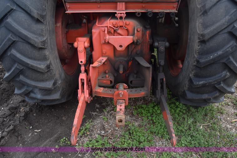 image for item BX9691 Case 1370 tractor