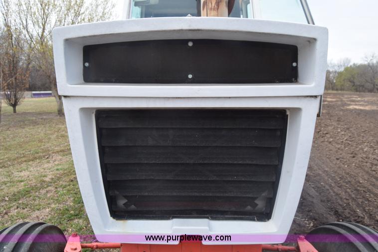 image for item BX9691 Case 1370 tractor