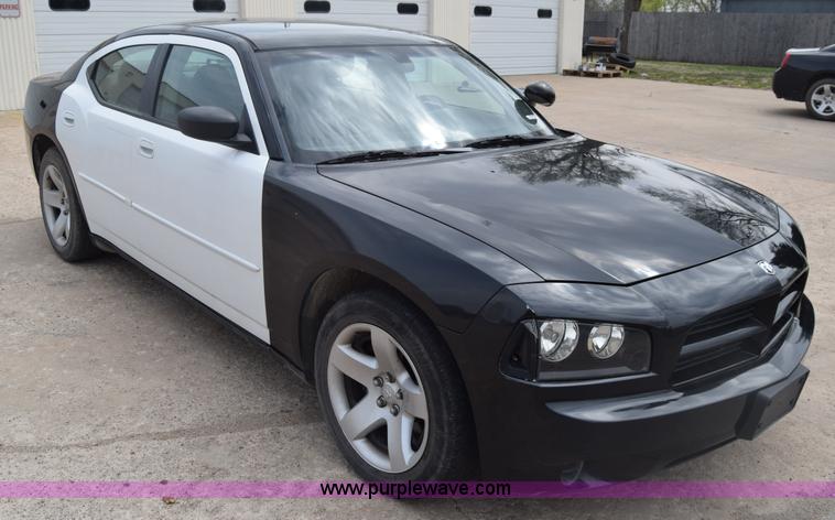 image for item BX9694 2007 Dodge Charger Police