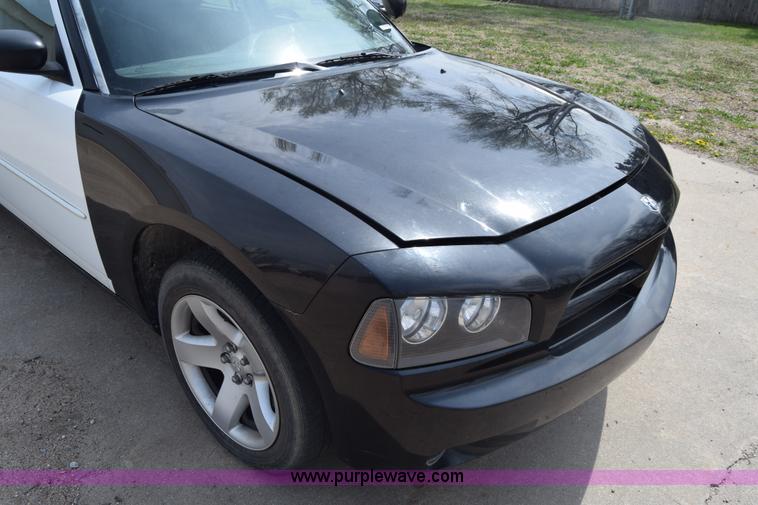 image for item BX9696 2006 Dodge Charger Police