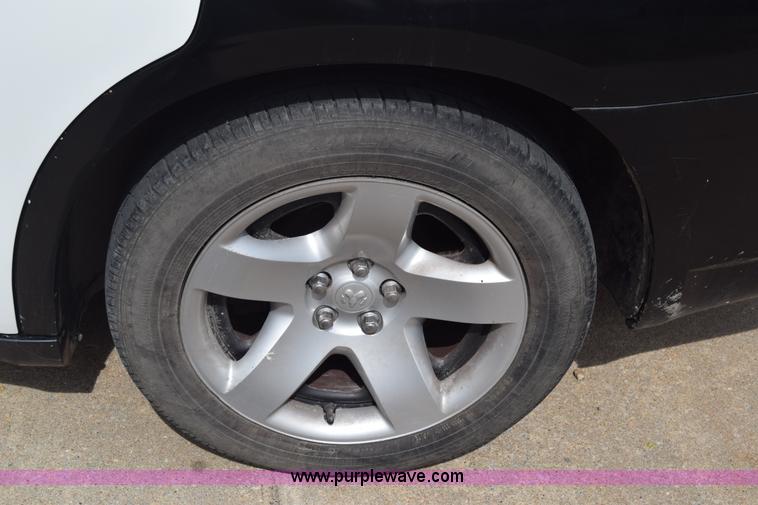 image for item BX9696 2006 Dodge Charger Police