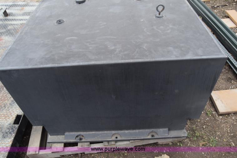 image for item BX9698 United Plastics poly tank