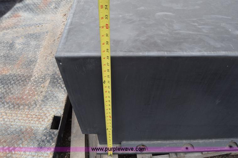 image for item BX9698 United Plastics poly tank