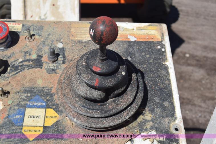 image for item BX9926 1998 Snorkelift ATB60 boom lift