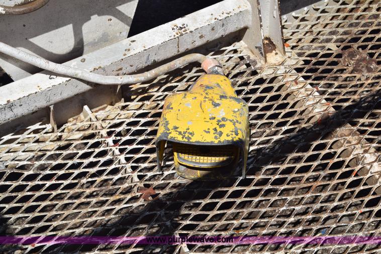 image for item BX9926 1998 Snorkelift ATB60 boom lift