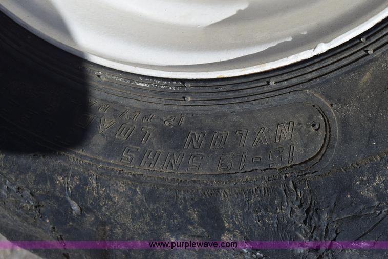 image for item BX9926 1998 Snorkelift ATB60 boom lift