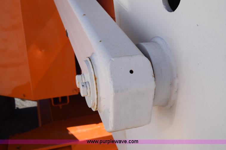 image for item BX9926 1998 Snorkelift ATB60 boom lift