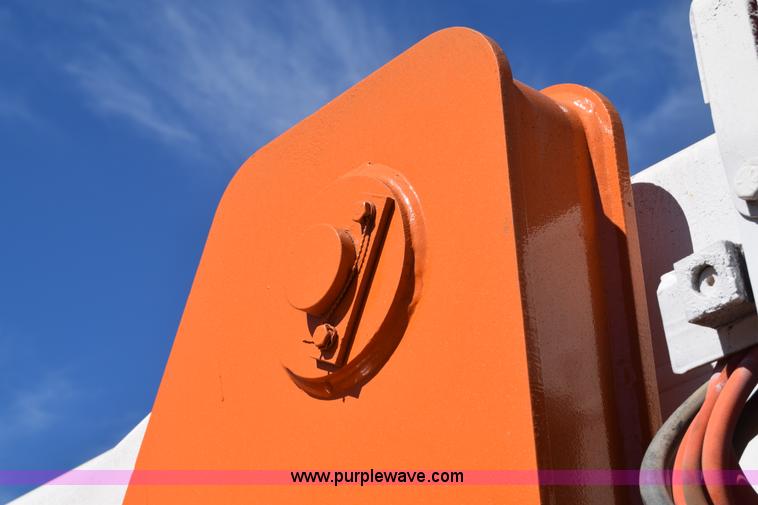 image for item BX9926 1998 Snorkelift ATB60 boom lift