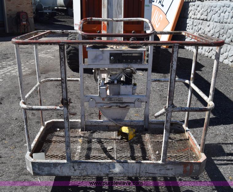 image for item BX9926 1998 Snorkelift ATB60 boom lift