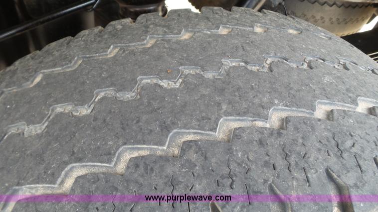 image for item BZ9073 2013 Chevrolet Silverado 2500HD Crew Cab pickup truck