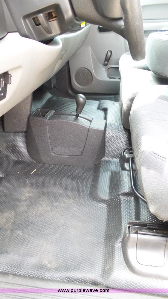 image for item BZ9073 2013 Chevrolet Silverado 2500HD Crew Cab pickup truck