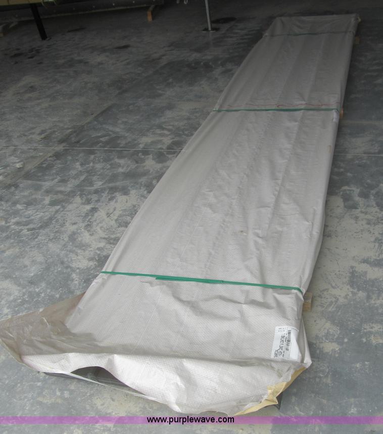 image for item F1242 (80) sheets of metal siding/roofing