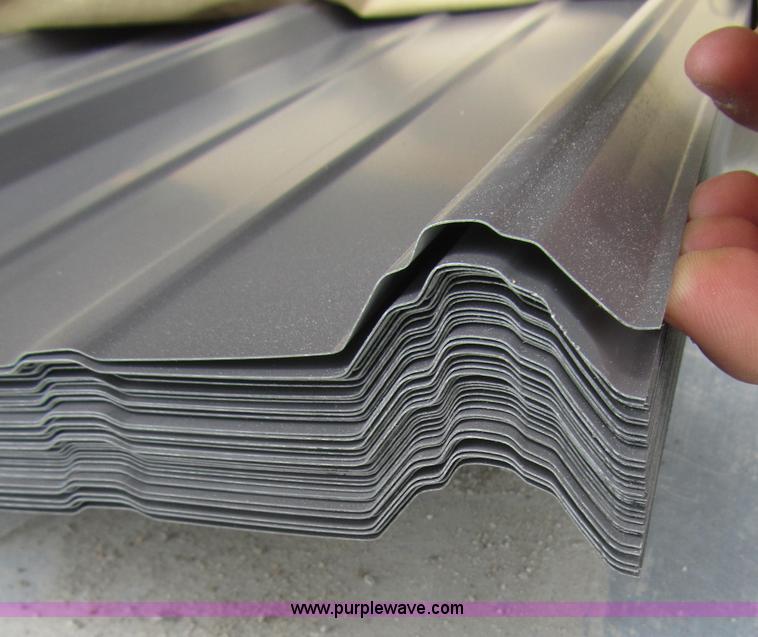 image for item F1242 (80) sheets of metal siding/roofing