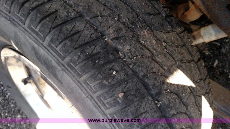 image for item F7761 1993 Ford Ranger XLT SuperCab pickup truck