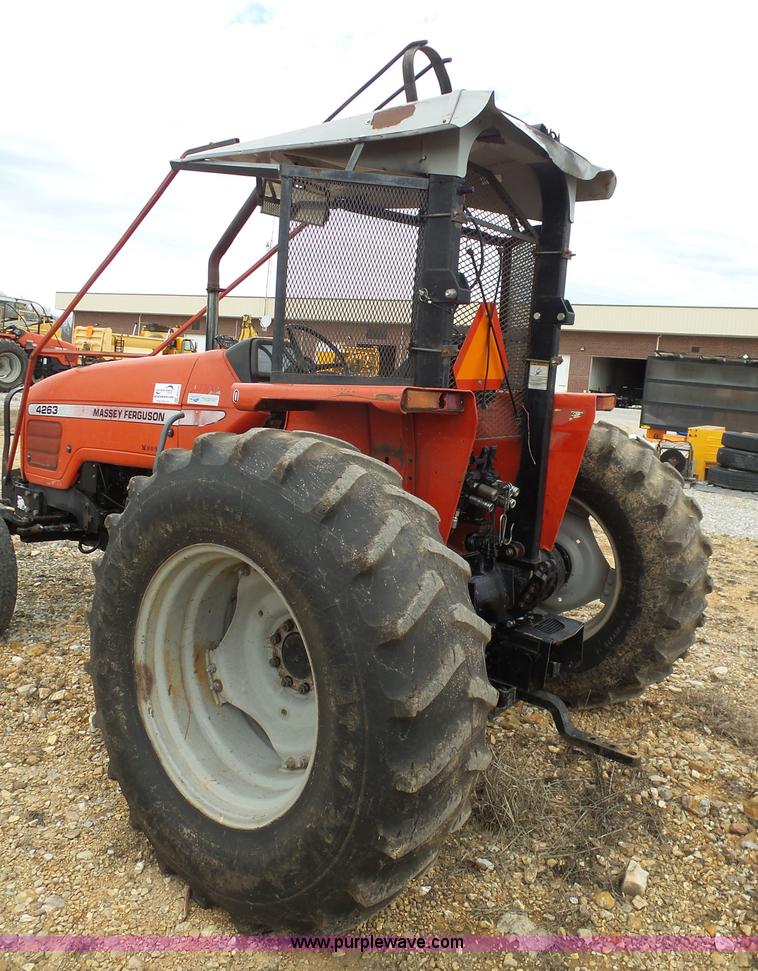 image for item G3710 2000 Massey-Ferguson 4263 tractor