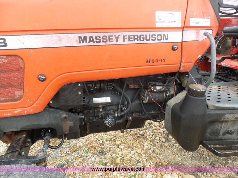 image for item G3710 2000 Massey-Ferguson 4263 tractor