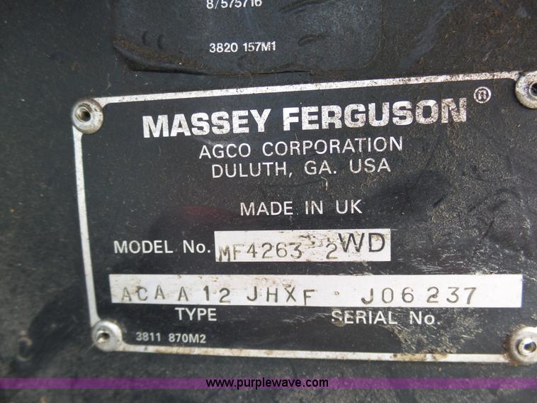 image for item G3710 2000 Massey-Ferguson 4263 tractor
