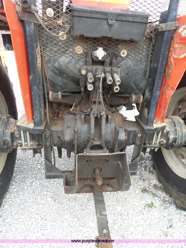 image for item G3712 2000 Massey-Ferguson 4263 tractor