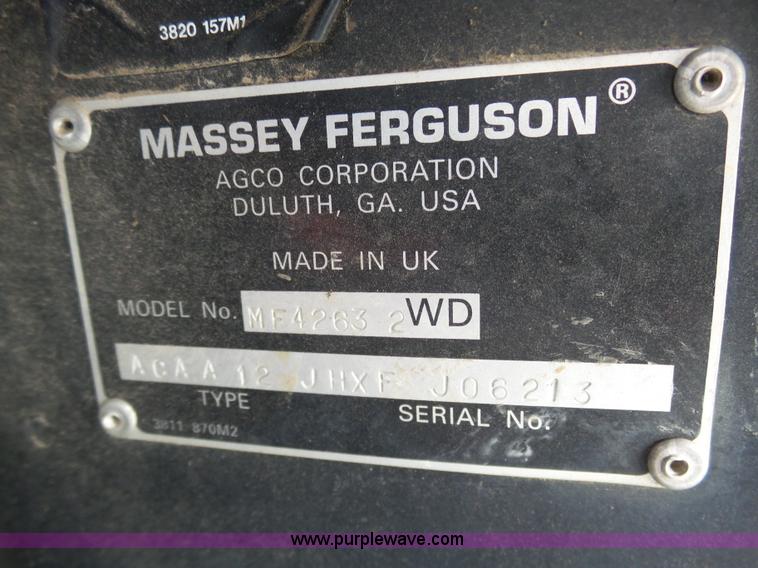 image for item G3712 2000 Massey-Ferguson 4263 tractor