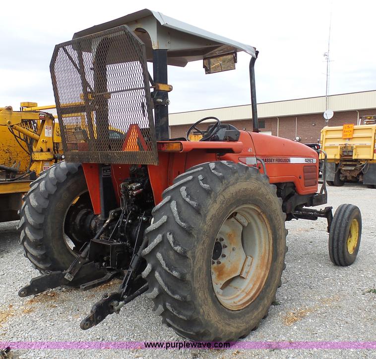 image for item G3713 2000 Massey-Ferguson 4263 tractor
