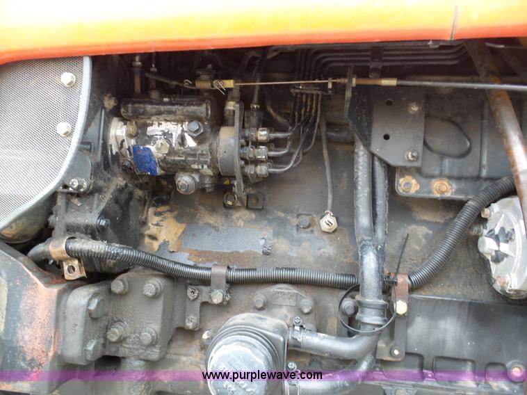 image for item G3713 2000 Massey-Ferguson 4263 tractor